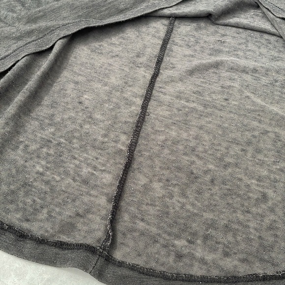 Women's H&M Divided High Low Burnout Short Sleeve Shirt Medium - Picture 7 of 12